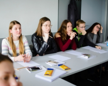 Belarusian prospectives discover more about the University during the “Day with EHU” in Minsk