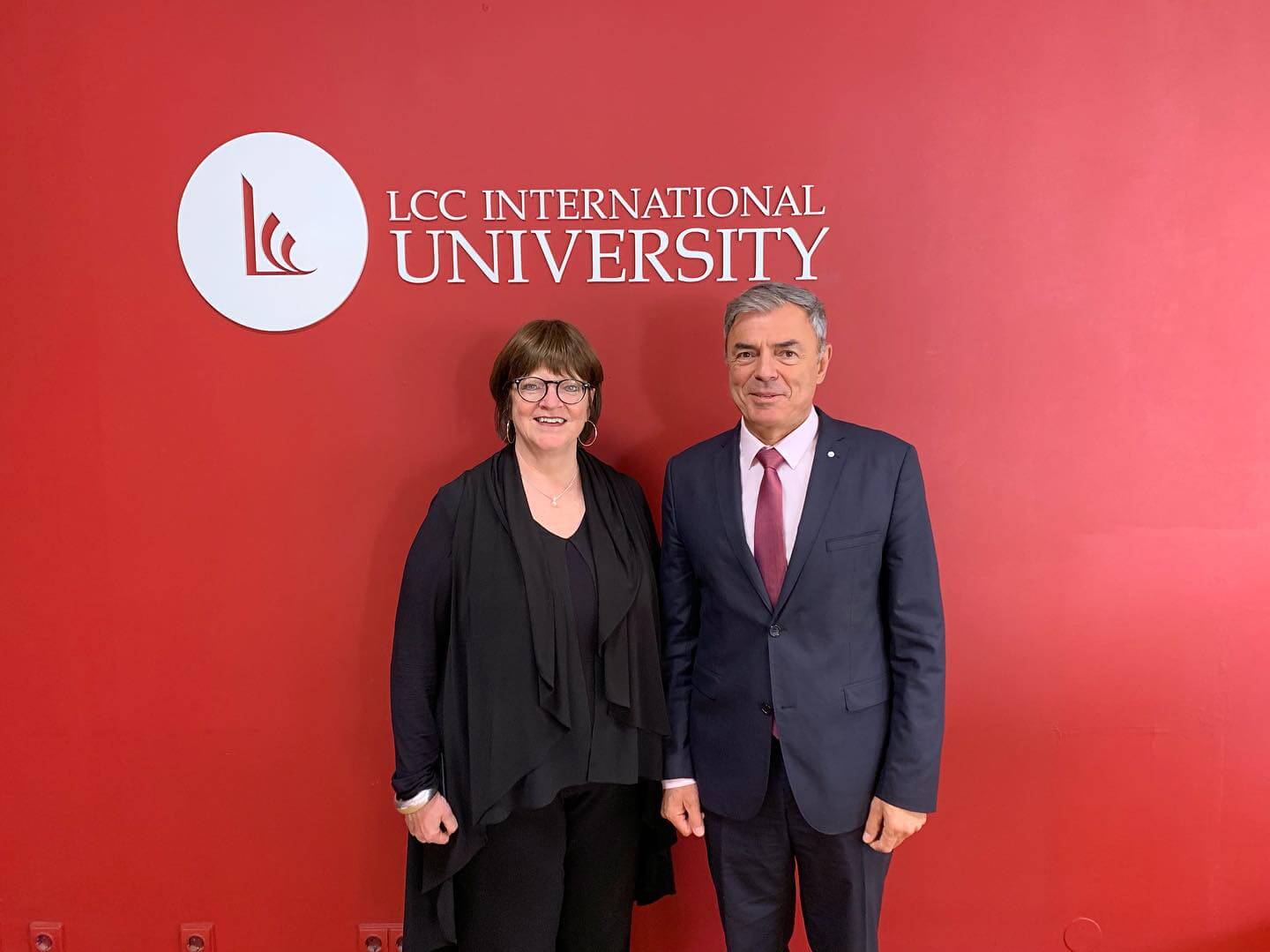 Rector Prof. Ignatov discusses cooperation with LCC International University